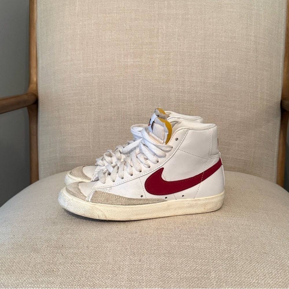 Nike Blazer Mid '77 High Top Sneakers